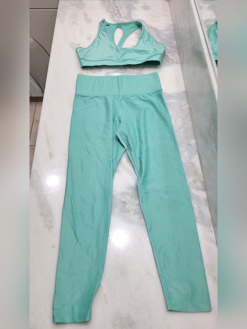 Carbon38 SET Takara Shine Set. Seafoam Wasabi Green. Large/medium
